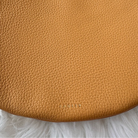 Cynthia Rowley Kensington Place Small Open Top Shoulder Bag Pecan NWT - Picture 3 of 16